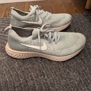 Women's Nike Epic React Flyknit Running Shoes 7.5